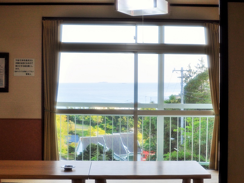 伊豆015 12名用 リビングからの景色