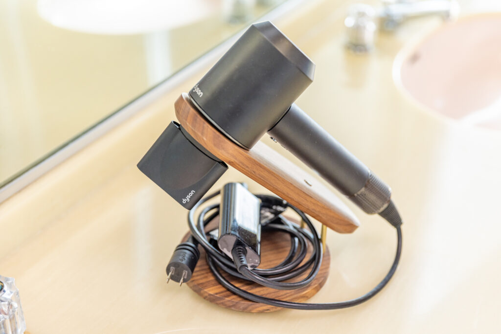 ダイソン　ドライヤー