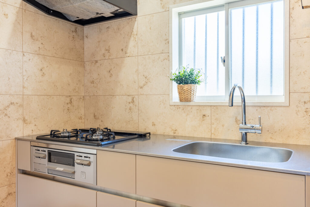 伊豆002　一戸建てコテージ10名用　キッチン