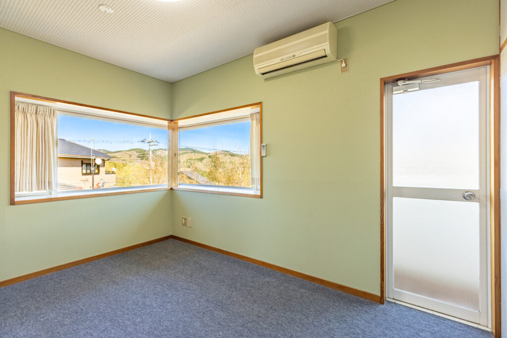 伊豆002　一戸建てコテージ10名用　2階　洋室