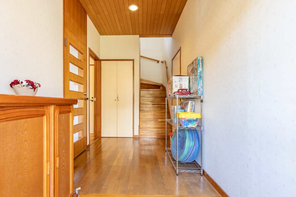 伊豆002　一戸建てコテージ10名用　玄関